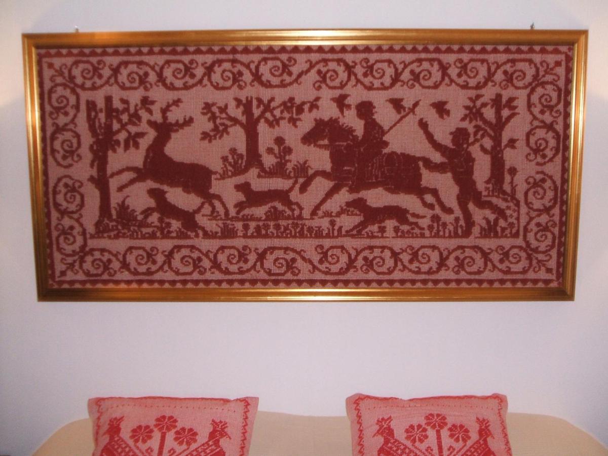 Affitta Camere Casa Delle Rose Villanova Monteleone Exteriör bild